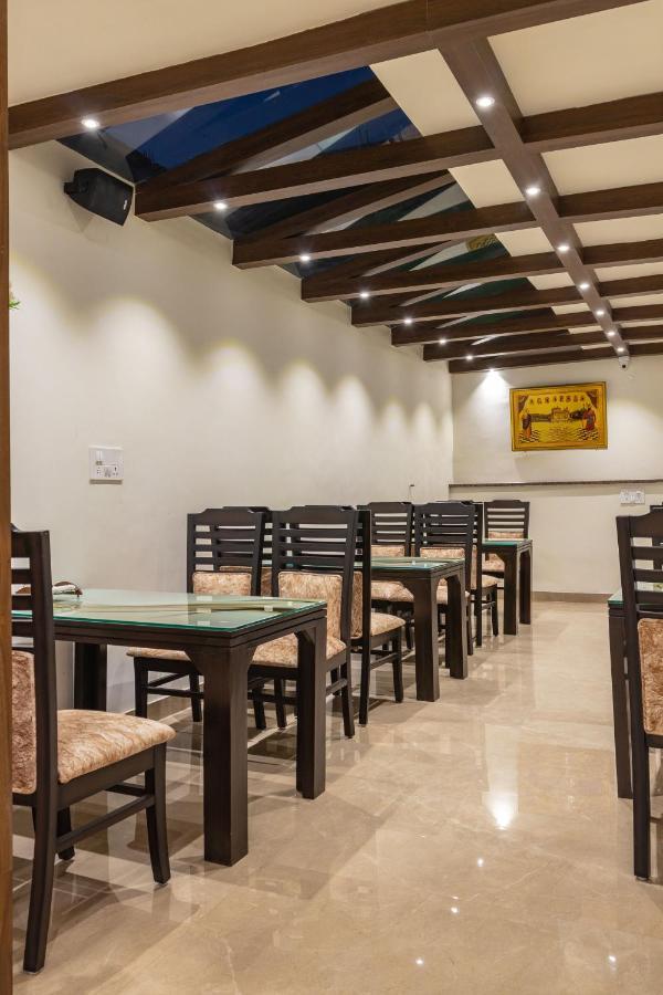 De Manora Homes - Unpretentious Hotel With A Garden , Posh Area Ranjit Avenue Amritsar Luaran gambar